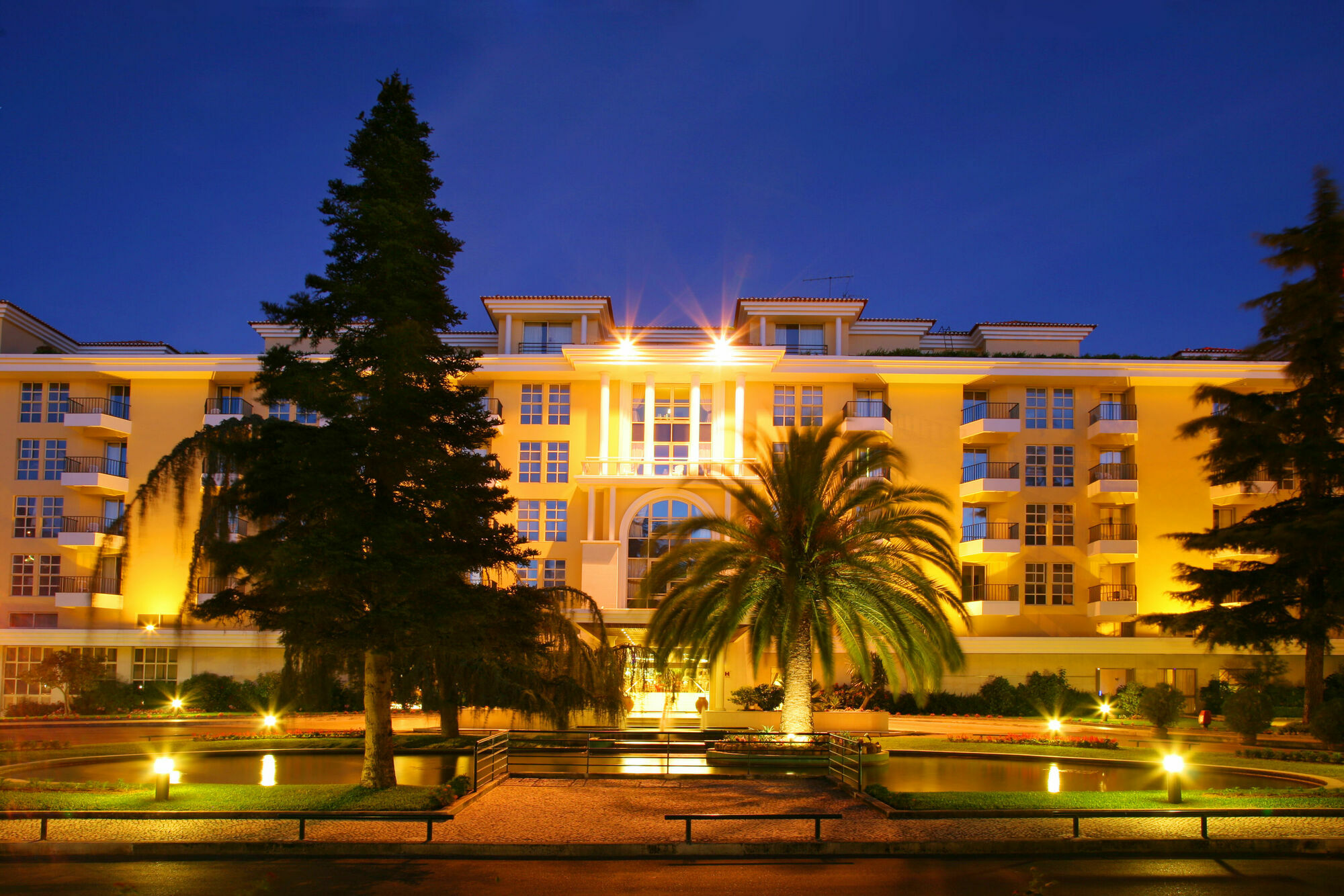 Hotel Dos Templarios Tomar Bagian luar foto